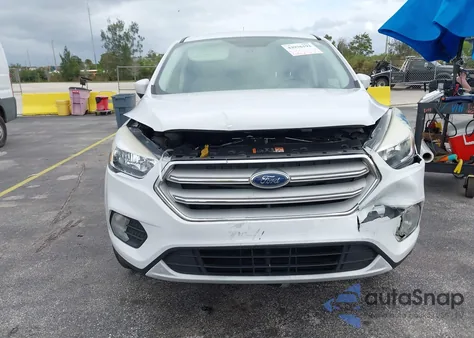 2019 Ford Escape Se from USA, damaged, VIN 1FMCU0GDXKUB94991